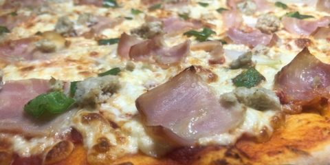 pizza chef de royal pizza mostoles » Royal Pizza Móstoles 91 617 18 22
