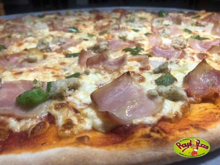 pizza chef de royal pizza mostoles » Royal Pizza Móstoles 91 617 18 22
